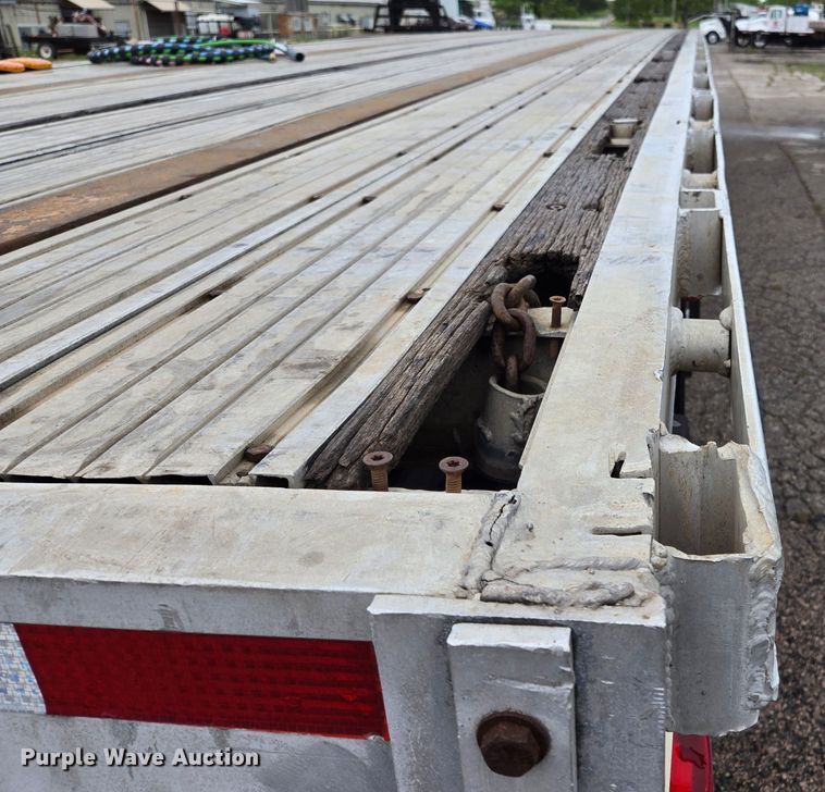 image for item EL2030 1994 Transcraft Eagle W2 flatbed trailer