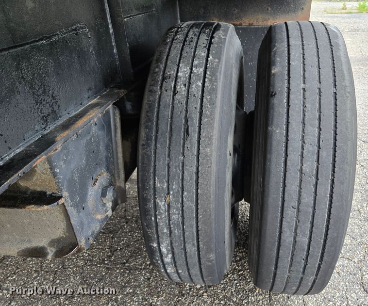 image for item EL2030 1994 Transcraft Eagle W2 flatbed trailer