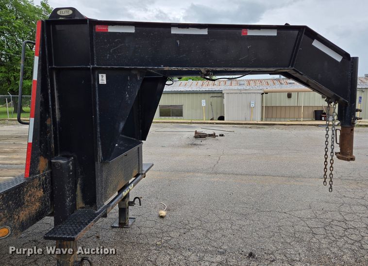 image for item EL2032 2019 Gatormade equipment trailer