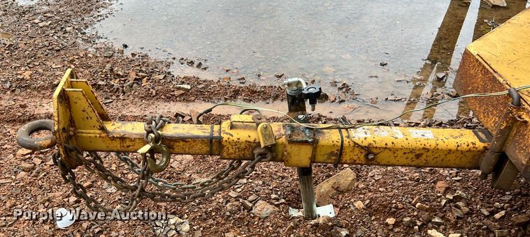 image for item EL2046 1994 Vermeer 1250BC wood chipper