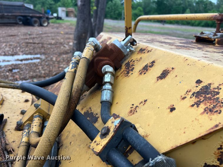 image for item EL2046 1994 Vermeer 1250BC wood chipper