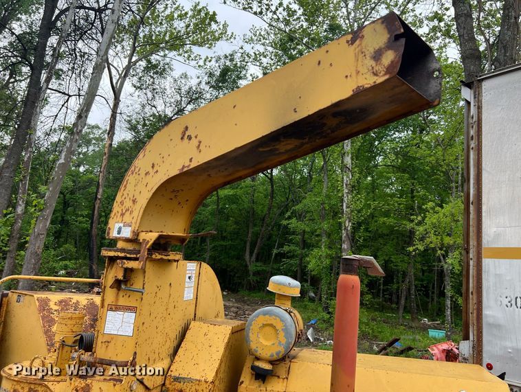 image for item EL2046 1994 Vermeer 1250BC wood chipper