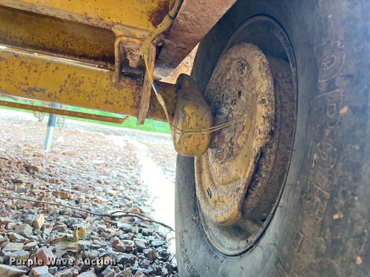 image for item EL2046 1994 Vermeer 1250BC wood chipper