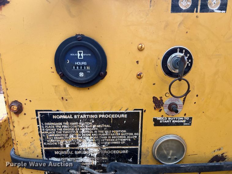 image for item EL2046 1994 Vermeer 1250BC wood chipper