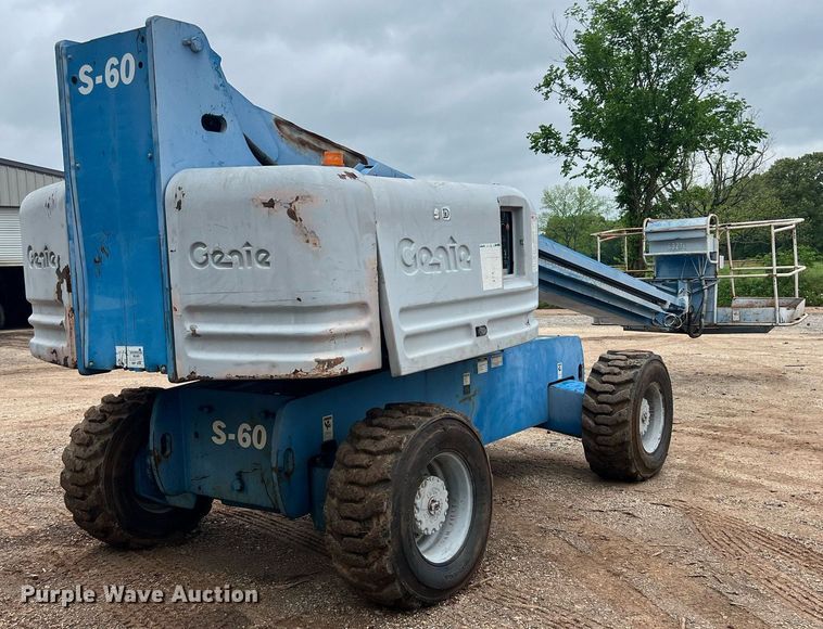 image for item EL2048 1999 Genie S60 boom lift