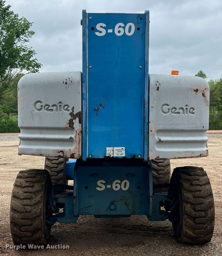 image for item EL2048 1999 Genie S60 boom lift