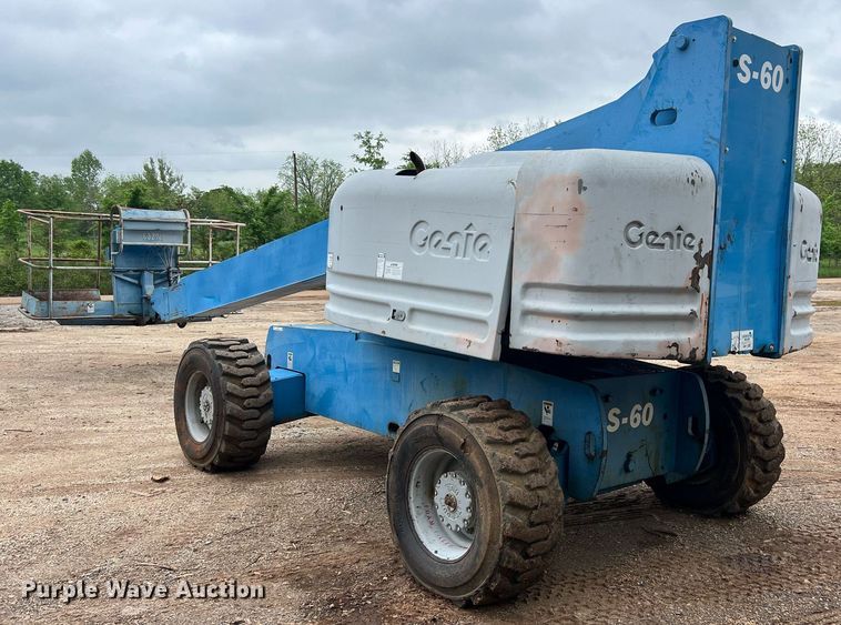 image for item EL2048 1999 Genie S60 boom lift