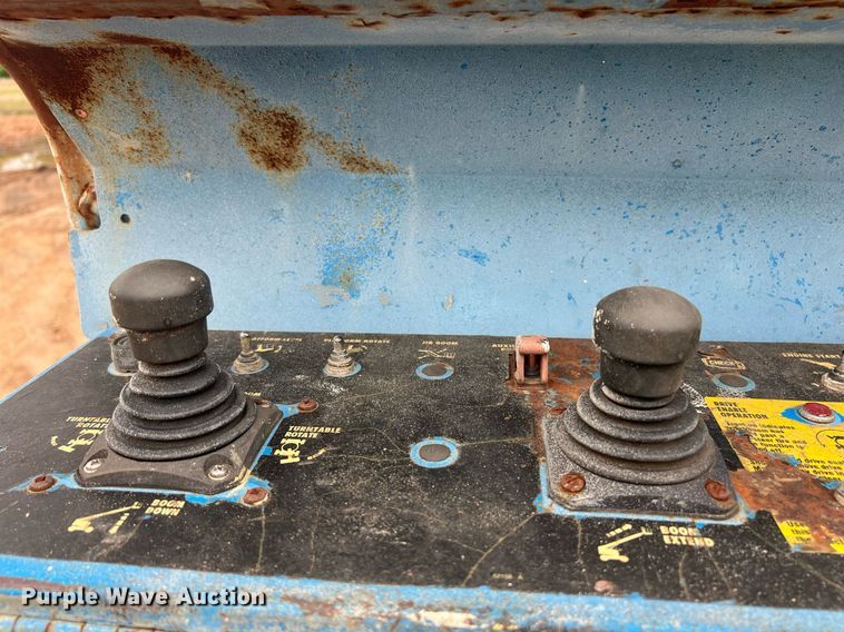 image for item EL2048 1999 Genie S60 boom lift