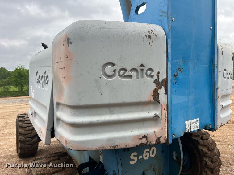 image for item EL2048 1999 Genie S60 boom lift