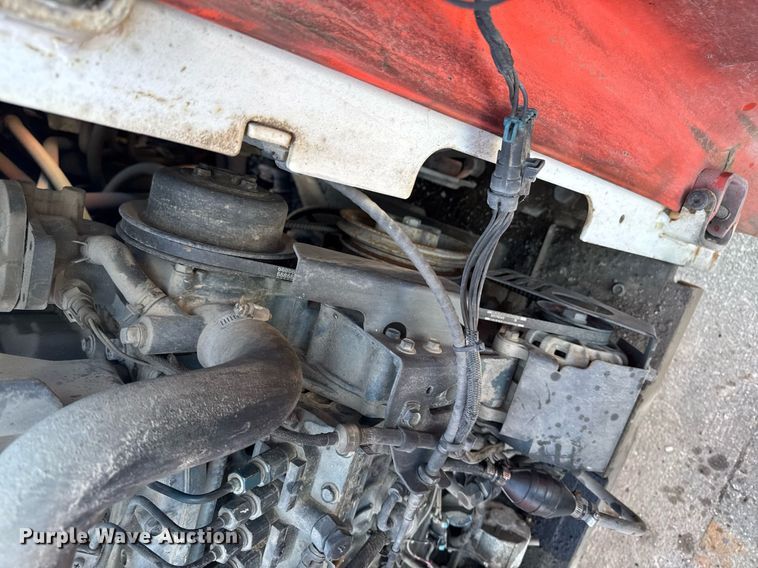 image for item EM3567 2003 Bobcat T300 tracked skid steer loader