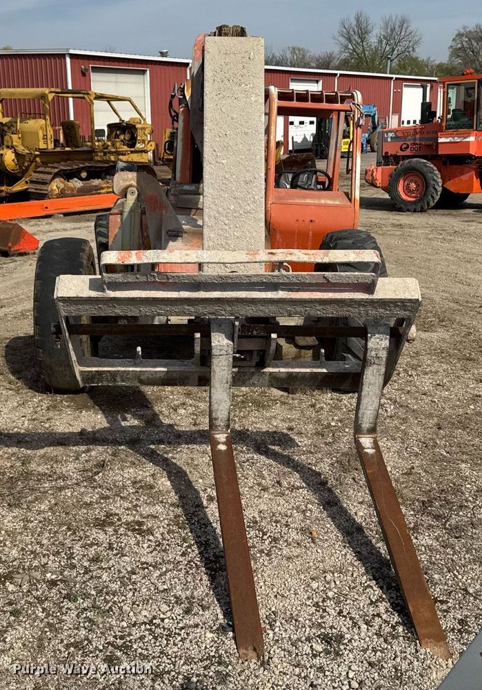 image for item EM3818 2003 Skytrak 8042 telehandler