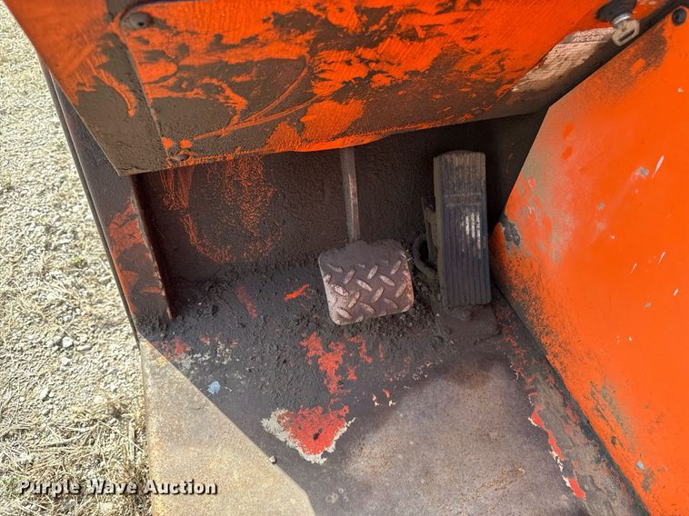 image for item EM3818 2003 Skytrak 8042 telehandler