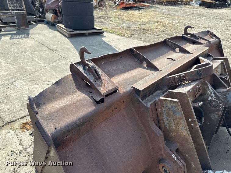 image for item EM3819 1994 Volvo L50B wheel loader