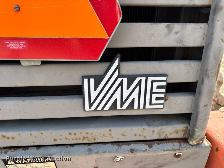 image for item EM3819 1994 Volvo L50B wheel loader