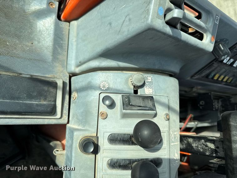 image for item EM3819 1994 Volvo L50B wheel loader