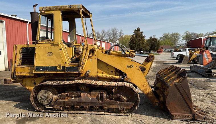 image for item EM3820 1983 Caterpillar 943  track loader