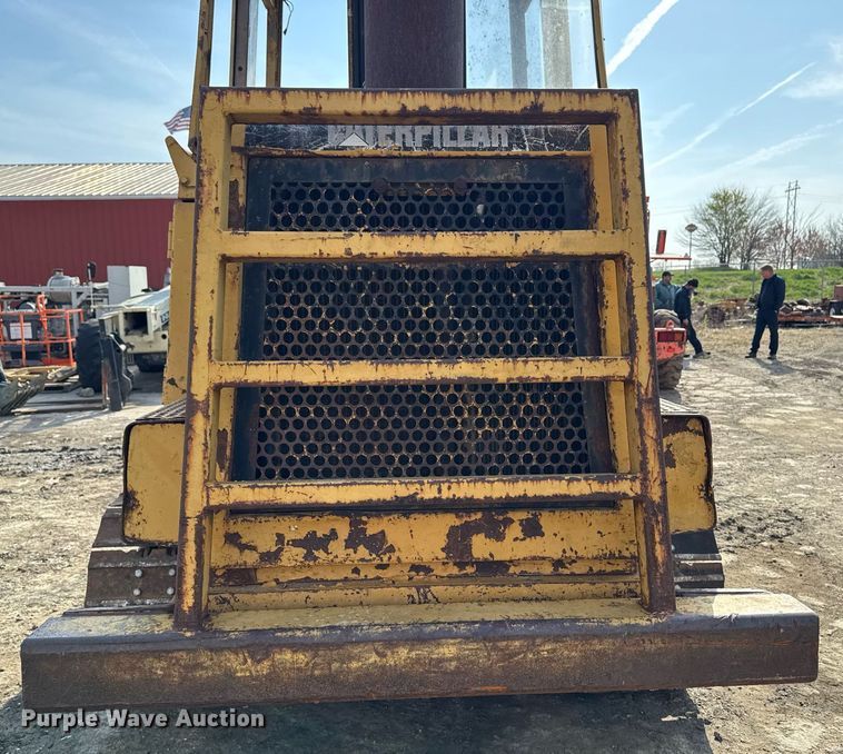 image for item EM3820 1983 Caterpillar 943  track loader