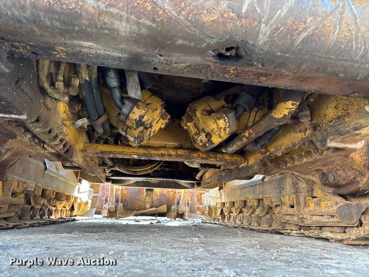 image for item EM3820 1983 Caterpillar 943  track loader