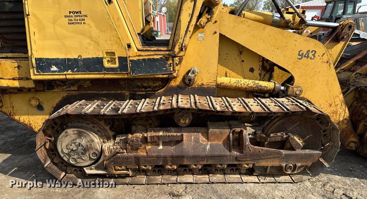 image for item EM3820 1983 Caterpillar 943  track loader