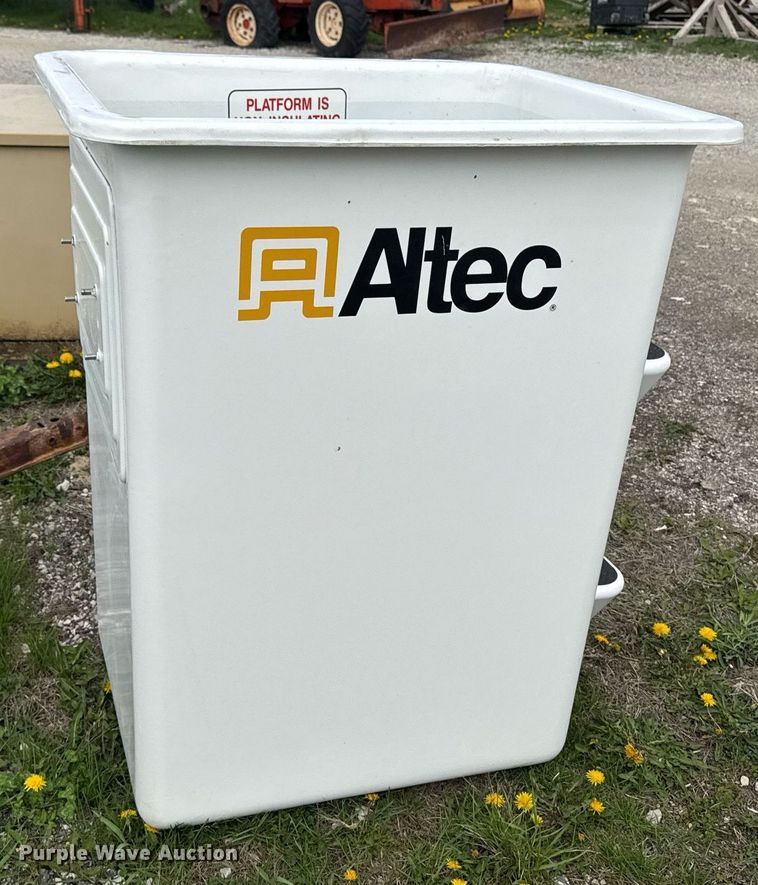 image for item EM3960 Altec 070400354 man basket