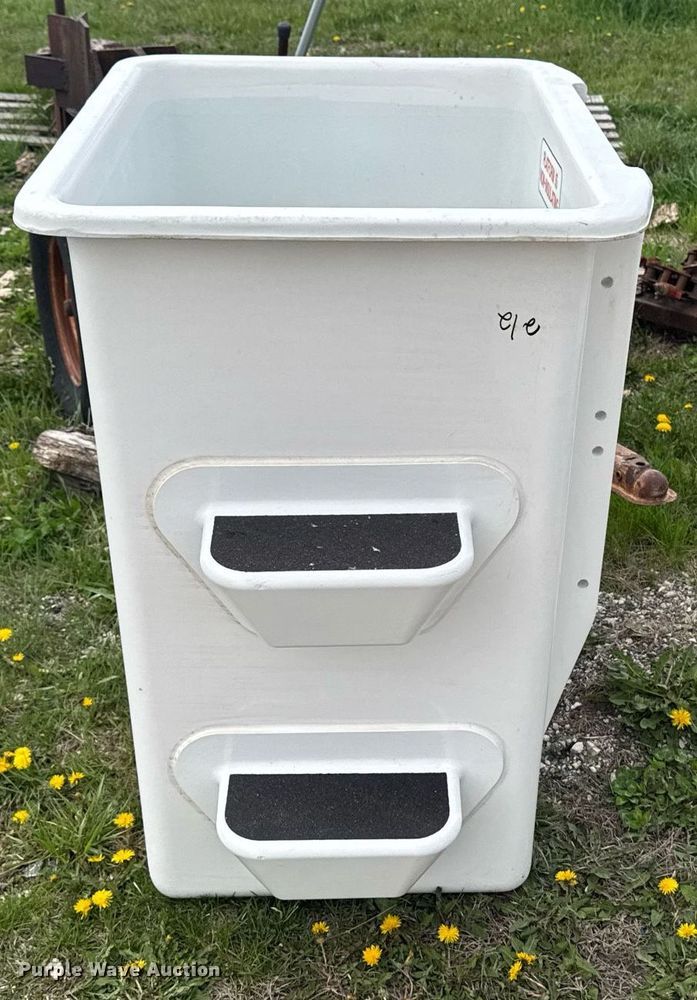 image for item EM3960 Altec 070400354 man basket