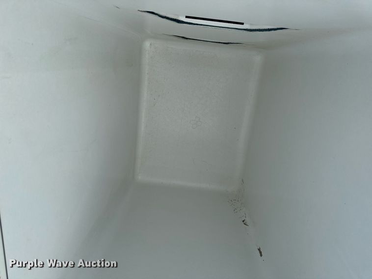 image for item EM3960 Altec 070400354 man basket