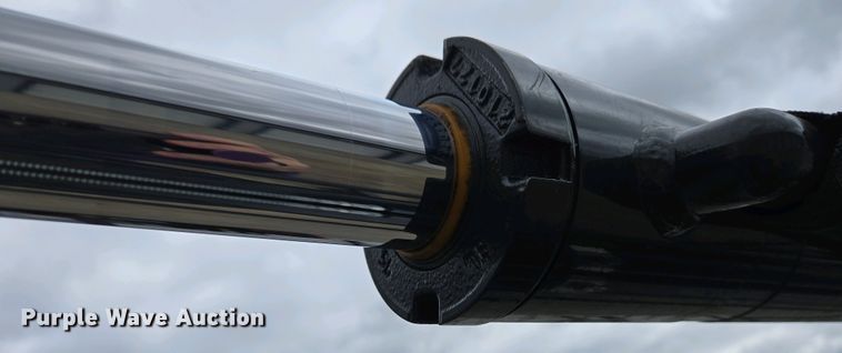 image for item EM6020 2021 John Deere 35G mini excavator