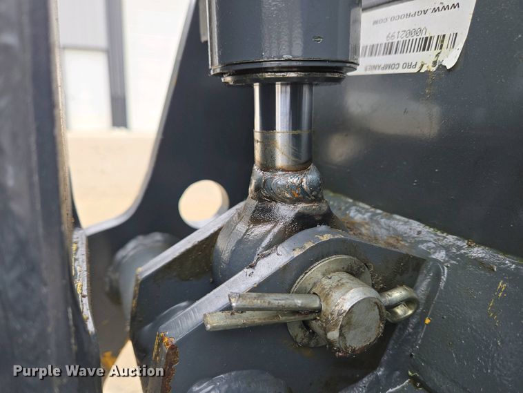 image for item EM6020 2021 John Deere 35G mini excavator