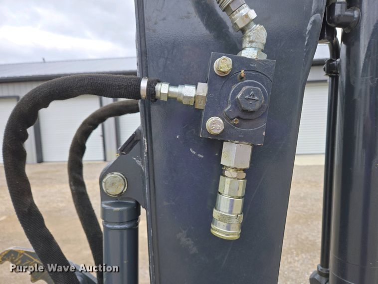 image for item EM6020 2021 John Deere 35G mini excavator