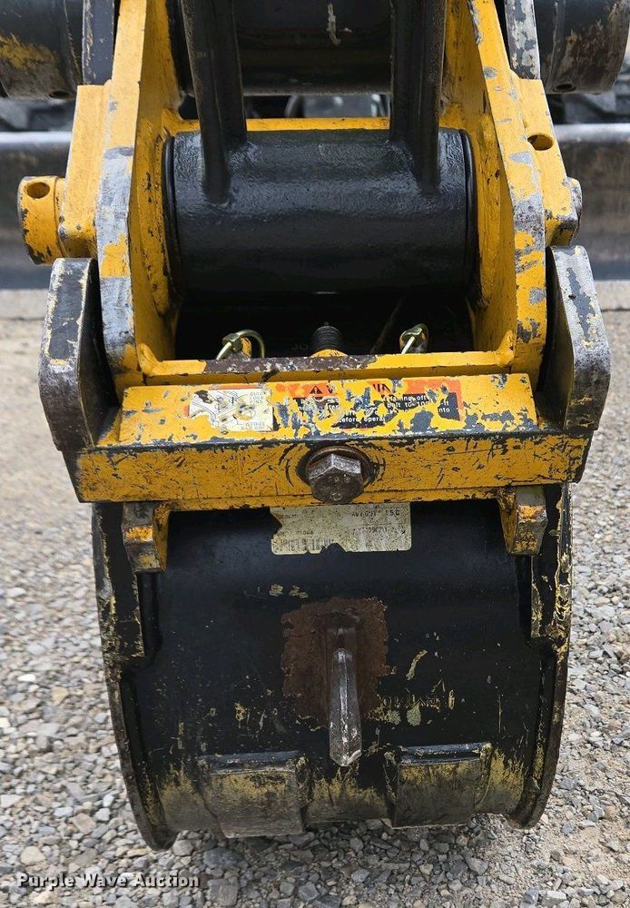 image for item EM6020 2021 John Deere 35G mini excavator