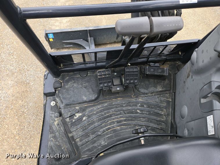 image for item EM6020 2021 John Deere 35G mini excavator