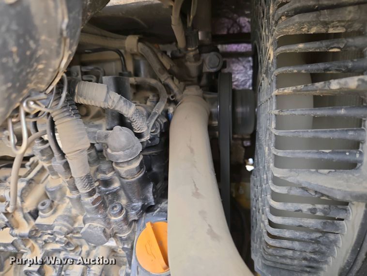 image for item EM6020 2021 John Deere 35G mini excavator