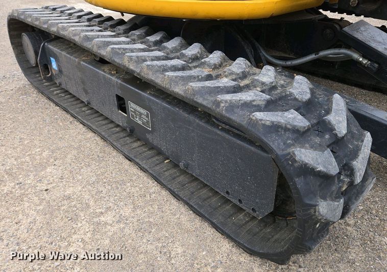 image for item EM6020 2021 John Deere 35G mini excavator