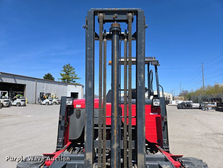 image for item EM6022 2015 Moffett M8 55.4 forklift