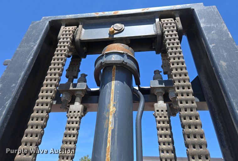 image for item EM6022 2015 Moffett M8 55.4 forklift