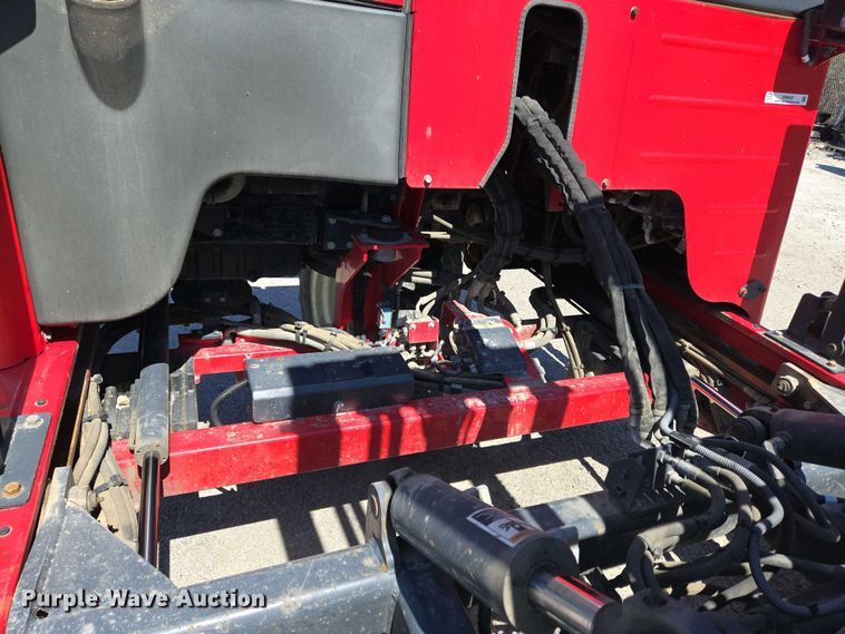 image for item EM6022 2015 Moffett M8 55.4 forklift