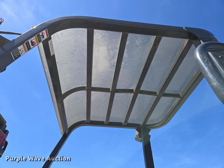 image for item EM6022 2015 Moffett M8 55.4 forklift