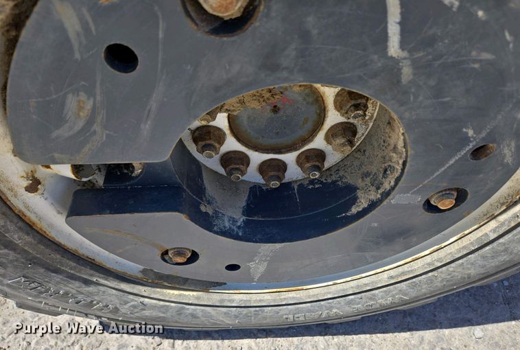 image for item EM6022 2015 Moffett M8 55.4 forklift