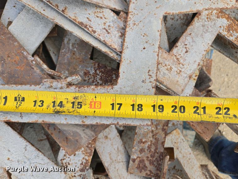 image for item EM7047 Concrete curb form brackets 