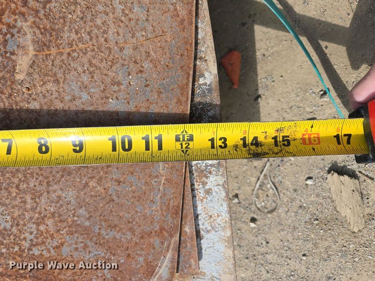 image for item EM7047 Concrete curb form brackets 