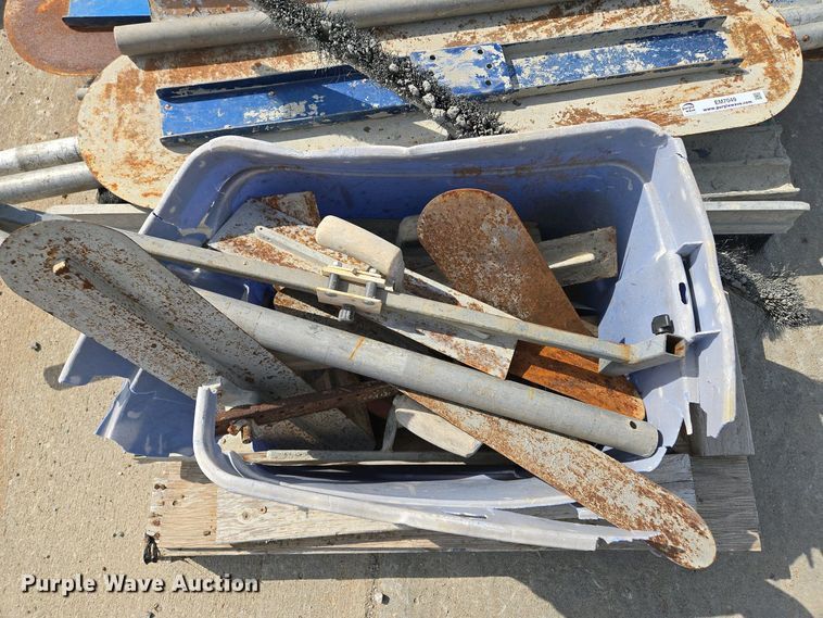 image for item EM7049 Concrete tools 