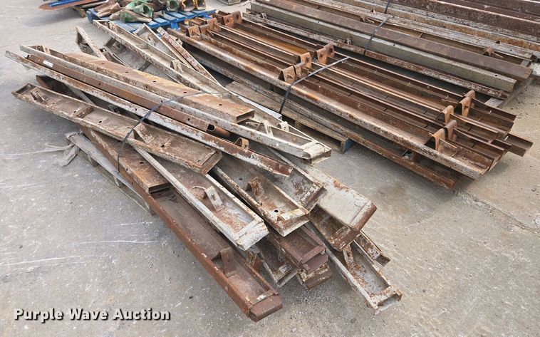 image for item EM7050 Approximately 25 concrete forms