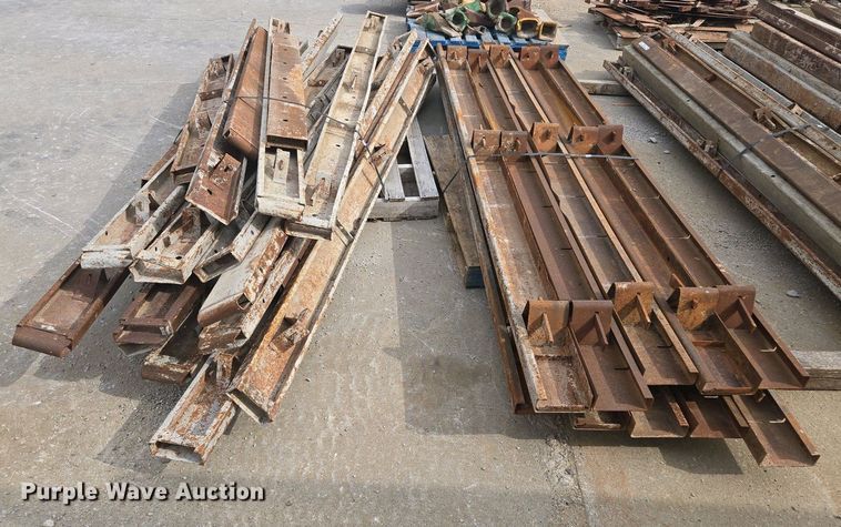 image for item EM7050 Approximately 25 concrete forms