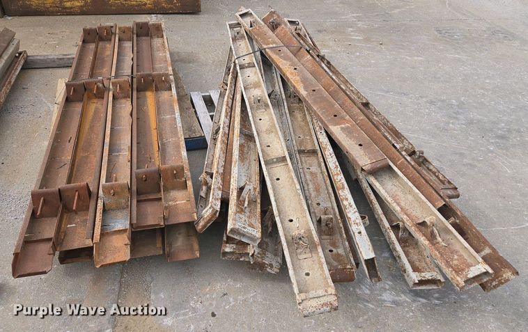 image for item EM7050 Approximately 25 concrete forms