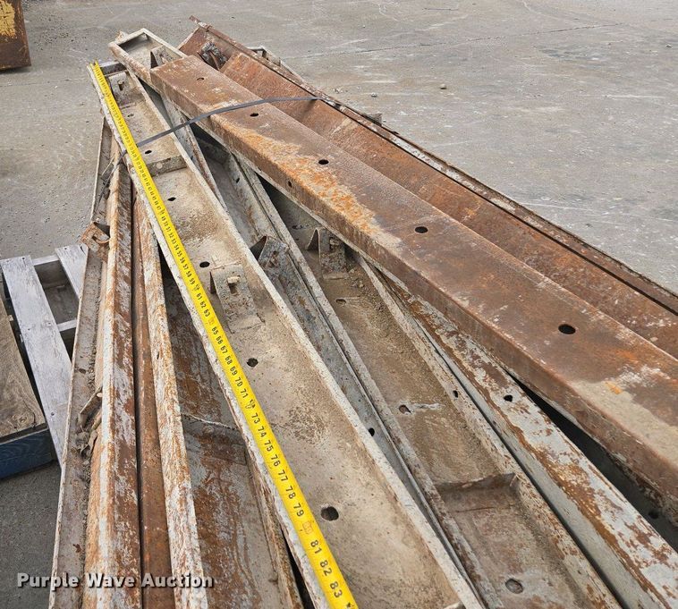 image for item EM7050 Approximately 25 concrete forms