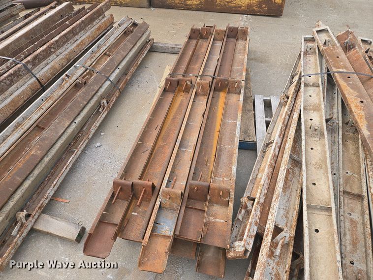 image for item EM7050 Approximately 25 concrete forms