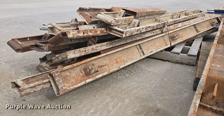 image for item EM7050 Approximately 25 concrete forms