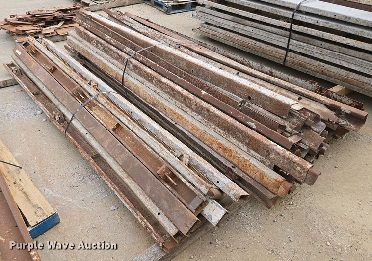 image for item EM7051 Approximately 50 concrete forms