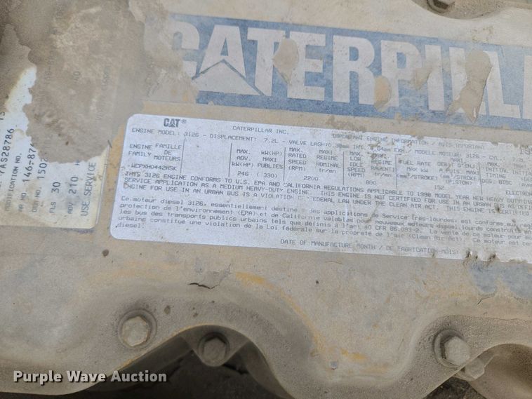 image for item EM7055 1999 GMC T7500 utility / service truck