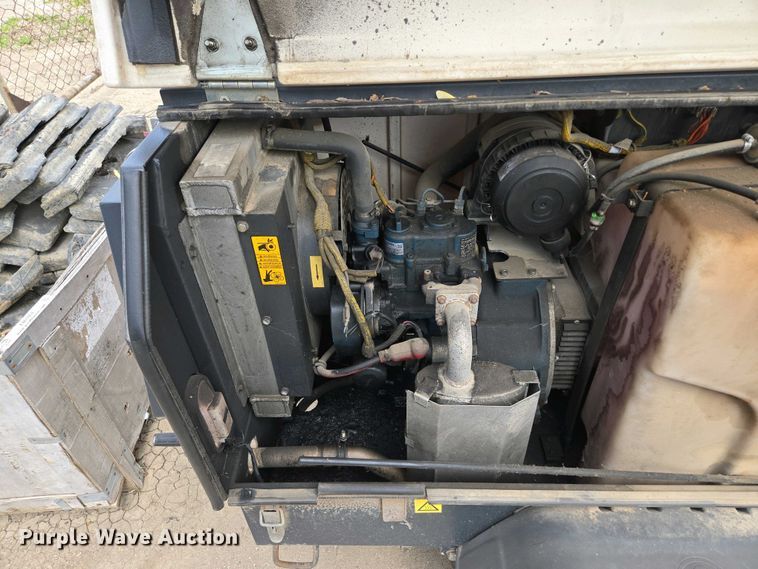 image for item EM7063 2015 Atlas Copco QLT V15 light plant